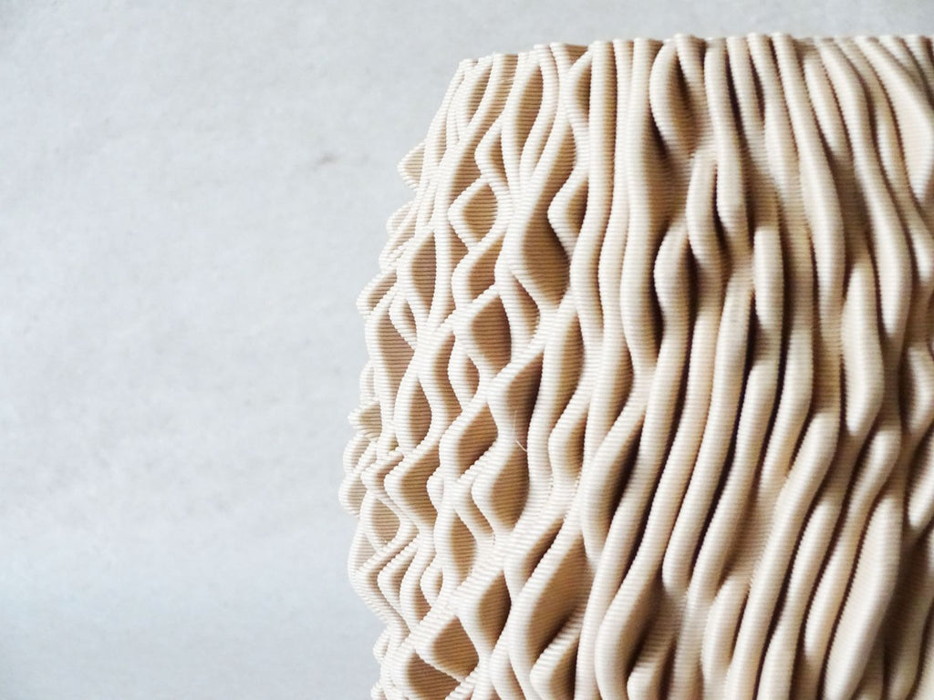 Vase fluted