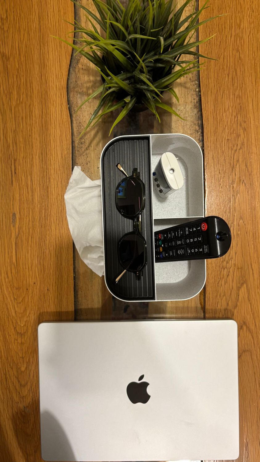 DeskVault – Tisch-Organizer mit Taschentuchspender | 3D-gedruckt